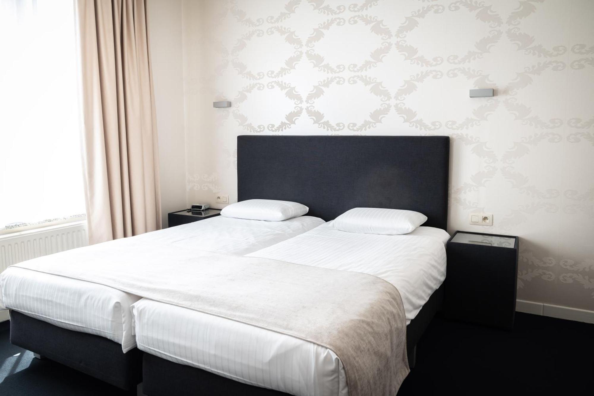 Hotel Essenza Puurs ภายนอก รูปภาพ