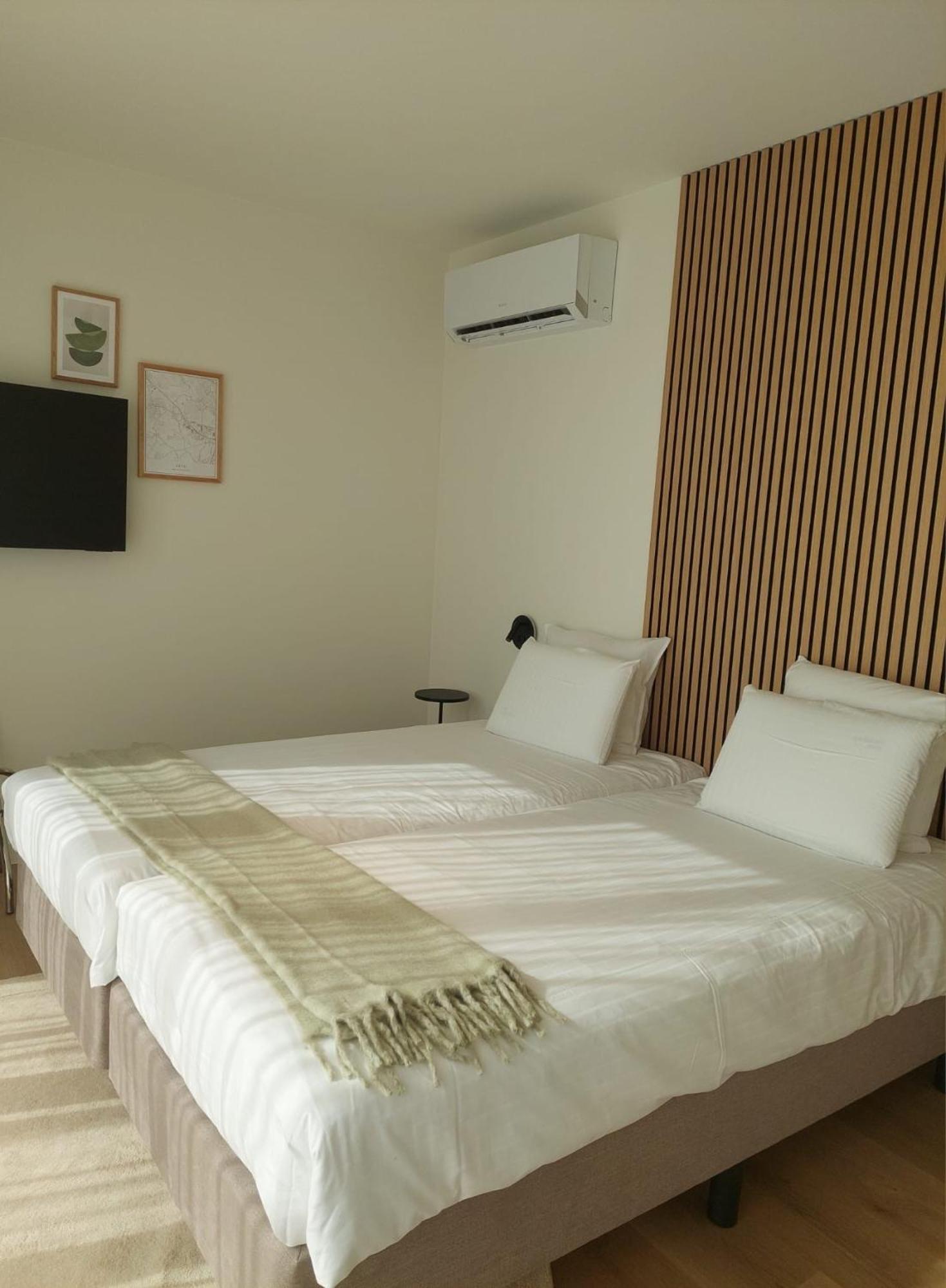 Hotel Essenza Puurs ภายนอก รูปภาพ